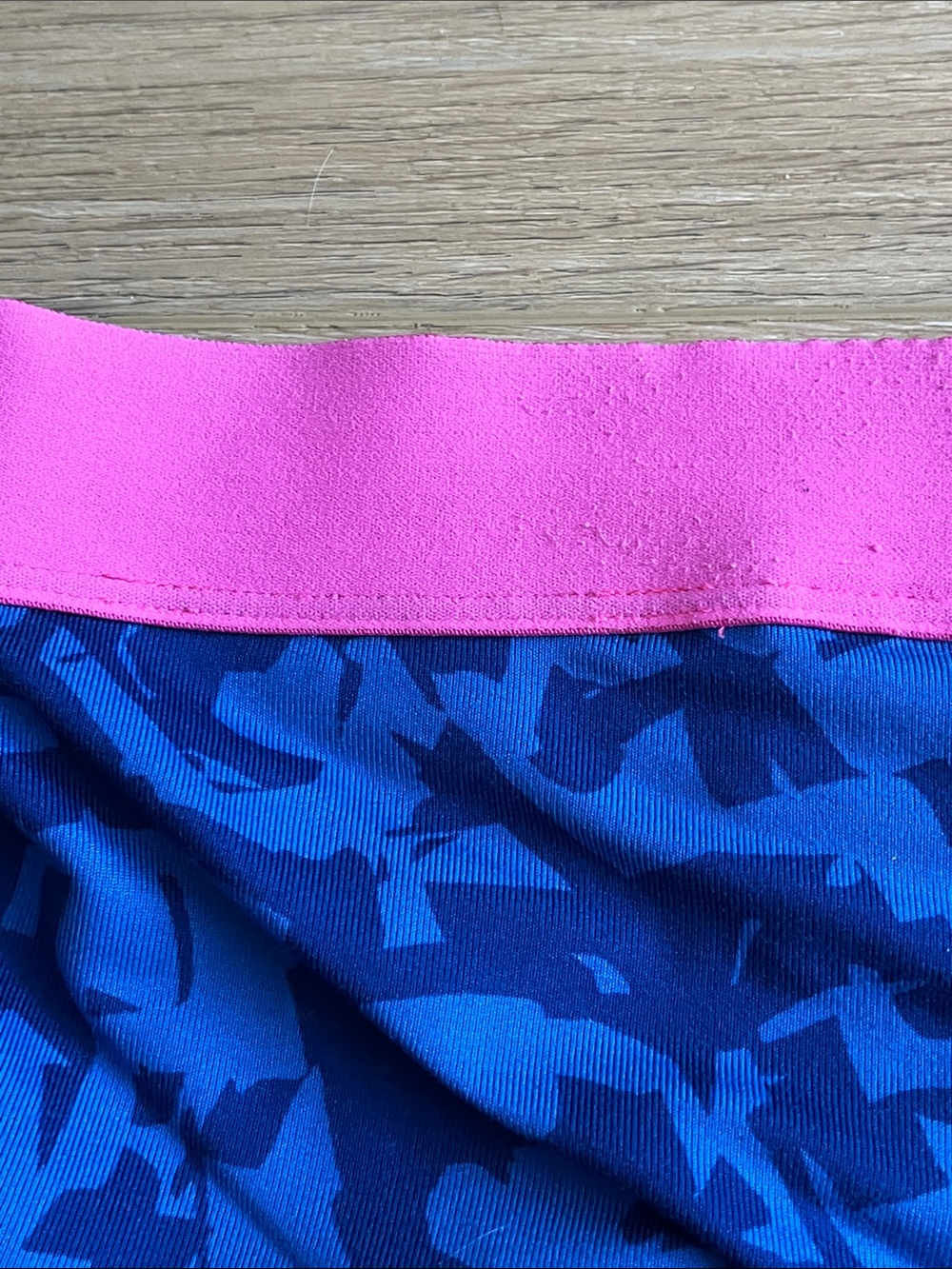 Nike Blue Camo Compression Shorts with Pink Waistband Girls XL - Picture 5 of 5